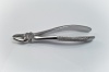 Extracting forceps Berten fig. 39L